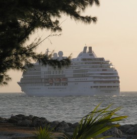 Cruise ship leaving Key West,Florida